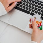 E-winiety bez stresu: gdzie kupić, jak sprawdzić i uniknąć mandatów w podróży