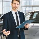Sprzedaj auto szybciej i drożej: plan odświeżenia, który robi wrażenie już na oględzinach