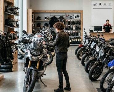 Jak znaleźć dobry sklep motocyklowy i nie przepłacić