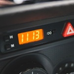Cyfrowy strażnik czasu: jak tachograf wspiera bezpieczeństwo i zgodność w transporcie